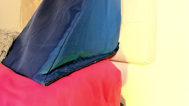 MiaEvans0 online show from 26, 3, 2026