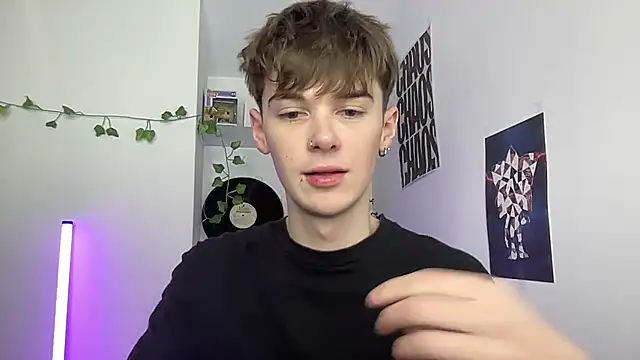 YourMilkyGuy online show from 11, 4, 2026