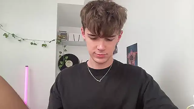 YourMilkyGuy online show from 3, 8, 2026