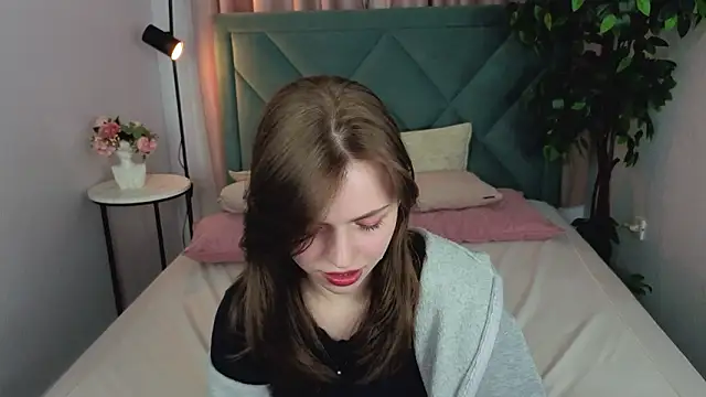 LesleySky online show from 5, 3, 2026