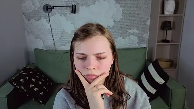 LesleySky online show from 22, 2, 2026