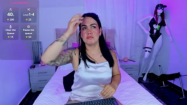 juana glow online show from 8, 3, 2026