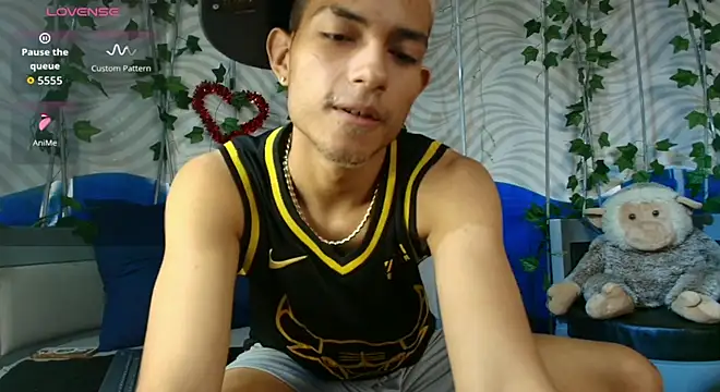 ItsZairen online show from 25, 2, 2026