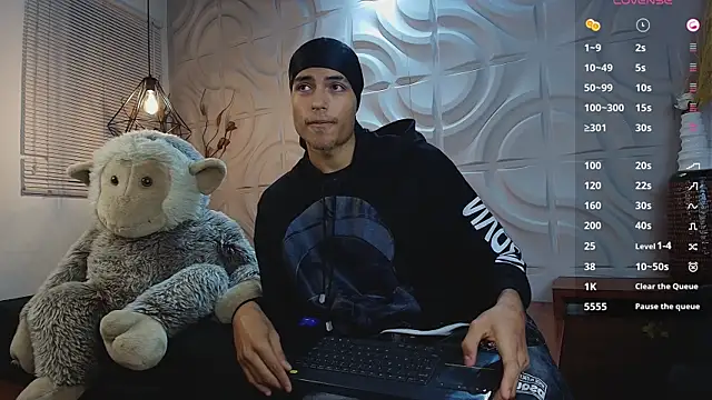 ItsZairen online show from 2, 4, 2026