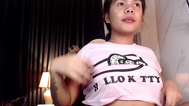 Snapshot of Mooree_naba chatting on 15, 11, 2025 Mooree naba online show from 15, 11, 2025