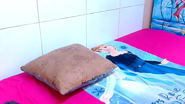 BubblyIvyxxx online show from 27, 3, 2026