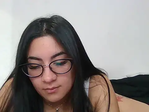 Agusgold22 online show from 10, 4, 2026