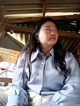 lisn-cute online show from 28, 3, 2026