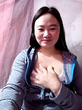 Snapshot of lisn-cute chatting on 26, 4, 2026 lisn-cute online show from 26, 4, 2026
