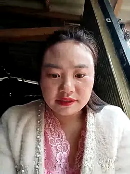 Snapshot of lisn-cute chatting on 29, 4, 2026 lisn-cute online show from 29, 4, 2026