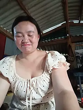 Snapshot of lisn-cute chatting on 26, 5, 2026 lisn-cute online show from 26, 5, 2026