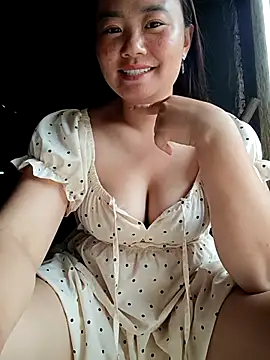 Snapshot of lisn-cute chatting on 8, 6, 2026 lisn-cute online show from 8, 6, 2026