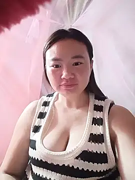 Snapshot of lisn-cute chatting on 9, 7, 2026 lisn-cute online show from 9, 7, 2026