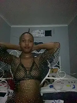 Snapshot of kentrella04 chatting on 16, 2, 2026 kentrella04 online show from 16, 2, 2026