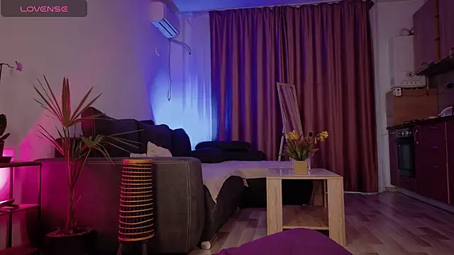 MelanieBabe online show from 22, 5, 2026