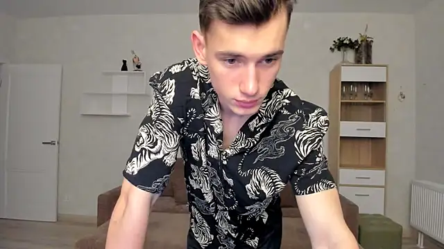 Max foks  online show from 15, 2, 2026