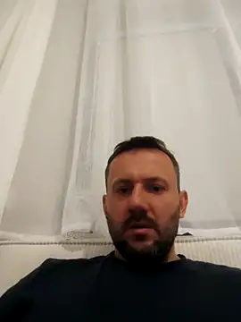 defaktor online show from 18, 4, 2026