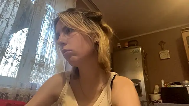 CharmingBlonde online show from 7, 3, 2026