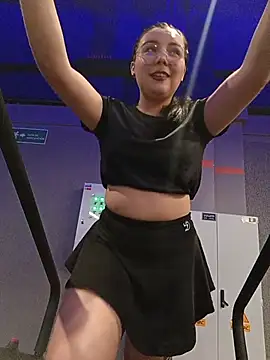 Snapshot of Yulska chatting on 5, 7, 2026 Yulska online show from 5, 7, 2026
