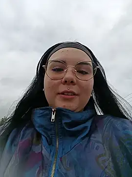 Yulska online show from 16, 5, 2026
