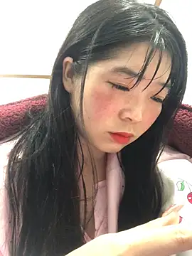 cuty lusy online show from 7, 3, 2026