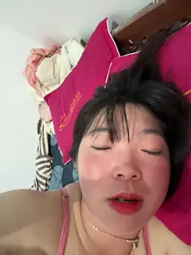 cuty lusy online show from 13, 5, 2026