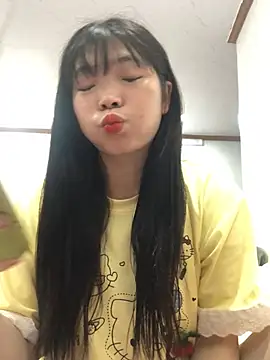 cuty lusy online show from 21, 3, 2026