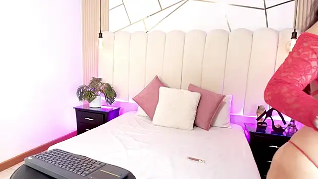 Sol Midelton online show from 23, 2, 2026