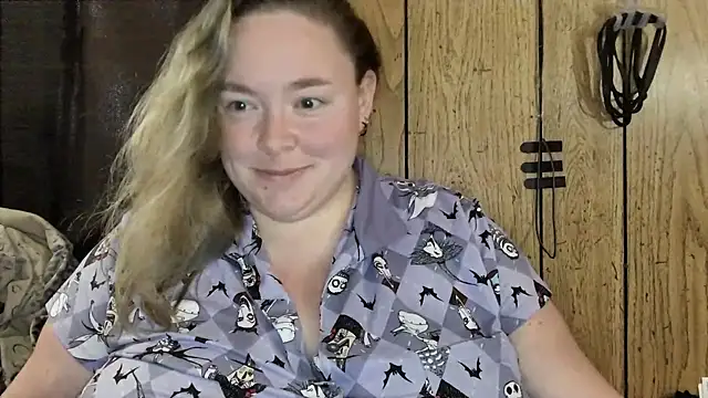 ladylynn13 online show from 7, 3, 2026