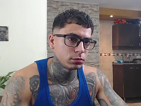 maxstrom111 online show from 11, 2, 2026