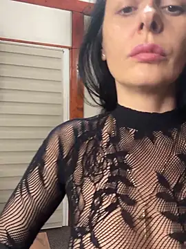 MiriamDelyn online show from 24, 3, 2026