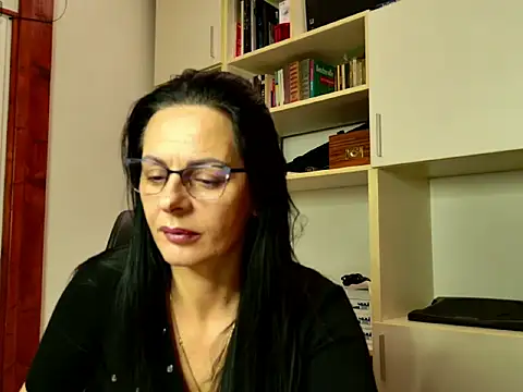 MiriamDelyn online show from 22, 2, 2026