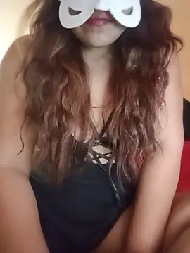 Lindagirlcum online show from 11, 3, 2026