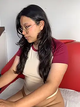 LilithRose  online show from 5, 3, 2026