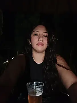 Snapshot of Victoria_Lusty chatting on 1, 5, 2026 Victoria Lusty online show from 1, 5, 2026