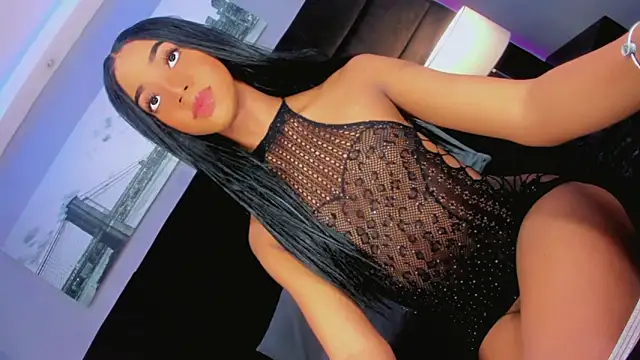 Daniiela Foxx online show from 19, 5, 2026