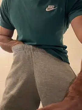 sbollando13 online show from 28, 3, 2026