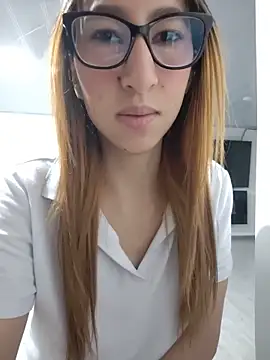 Sara Love 1 online show from 16, 5, 2026