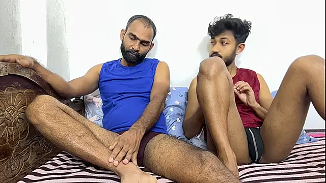 Snapshot of DesiDaddyandSon chatting on 16, 6, 2026 DesiDaddyandSon online show from 16, 6, 2026