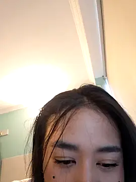 Zafira glow online show from 8, 2, 2026