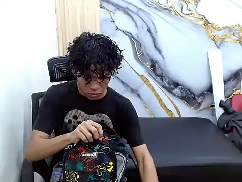 DaviidBuckx  online show from 12, 2, 2026