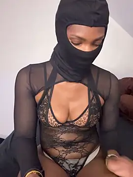 KiaraAmara online show from 24, 2, 2026