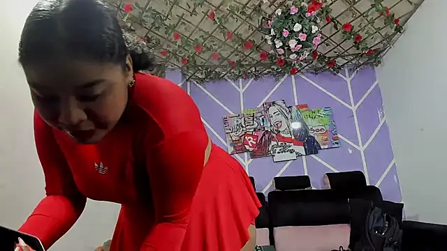 Lizeth hot2002 online show from 2, 3, 2026