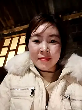 Yiyoongg online show from 20, 2, 2026