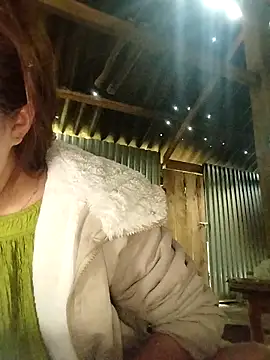 Yiyoongg online show from 7, 3, 2026