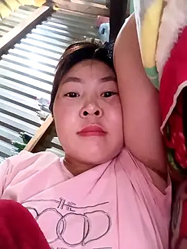 Yiyoongg online show from 28, 2, 2026