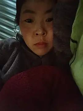 Snapshot of Yiyoongg chatting on 26, 5, 2026 Yiyoongg online show from 26, 5, 2026