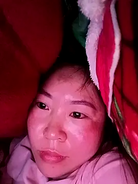 Yiyoongg online show from 1, 3, 2026