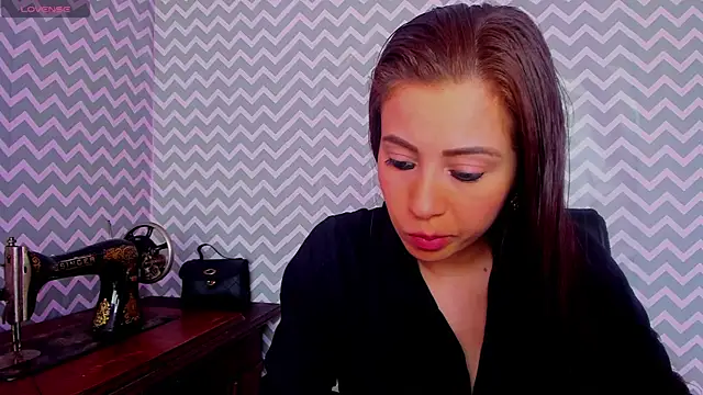 hanna hell  online show from 14, 3, 2026