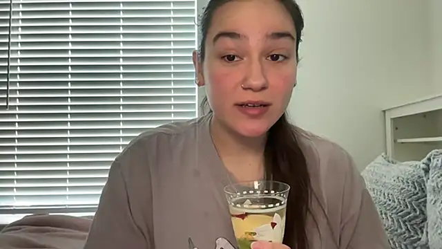anitayurmoniii online show from 6, 7, 2026